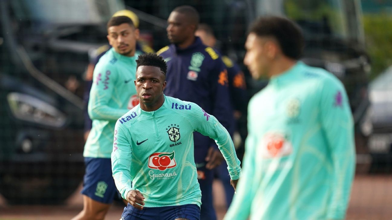 Brazil boss: We'll take 'drastic action' if Vini abused