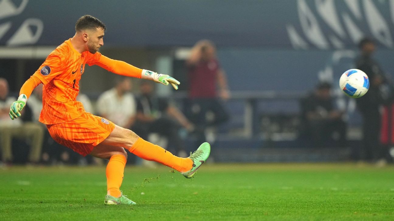 CNL final stopped twice due to anti-gay chants