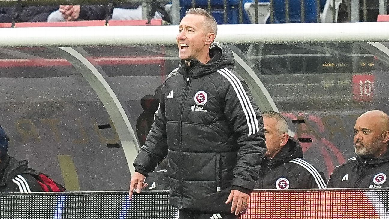 MLS fines Revs boss for criticizing replacement ref