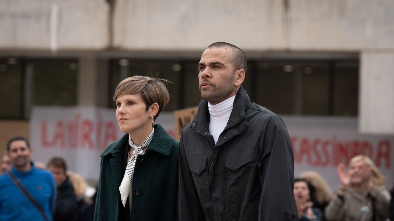 Court rejects appeal to overturn bail for Alves