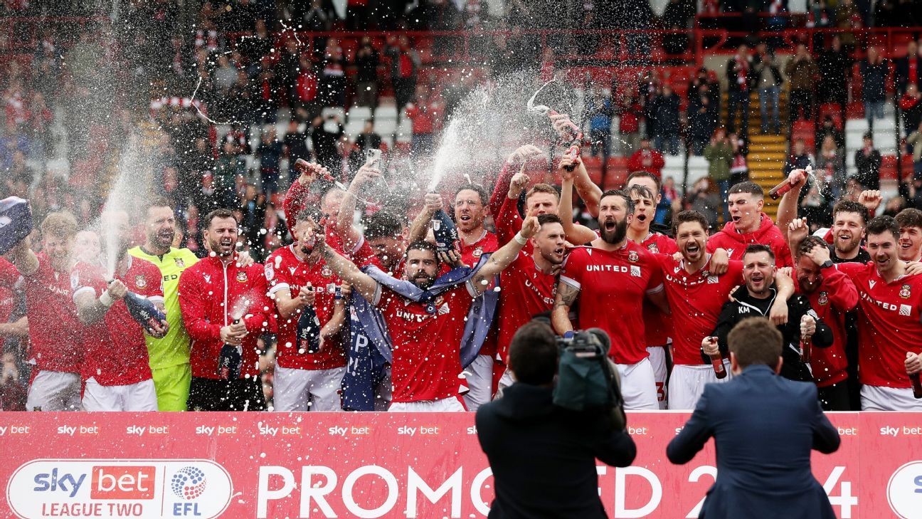 Promoted Wrexham denied league title by Stockport