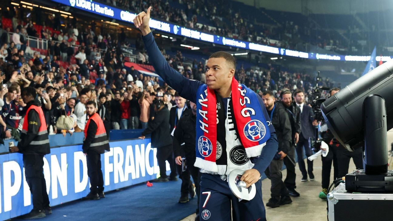 PSG coach claims not to hear MbappÃ© boos