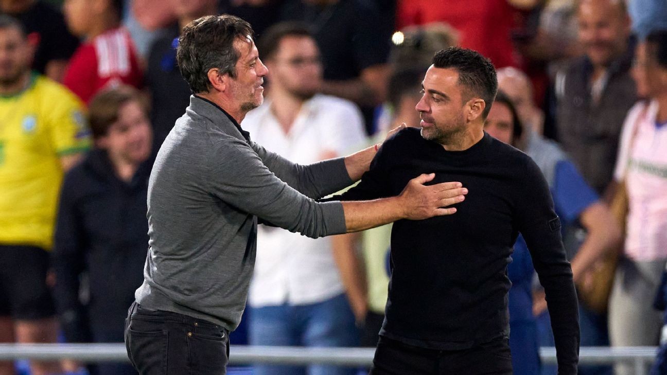 Flores slams BarÃ§a's treatment of club legends