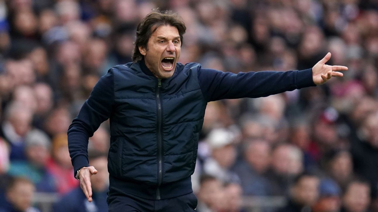 Napoli hire Conte after disastrous title defence