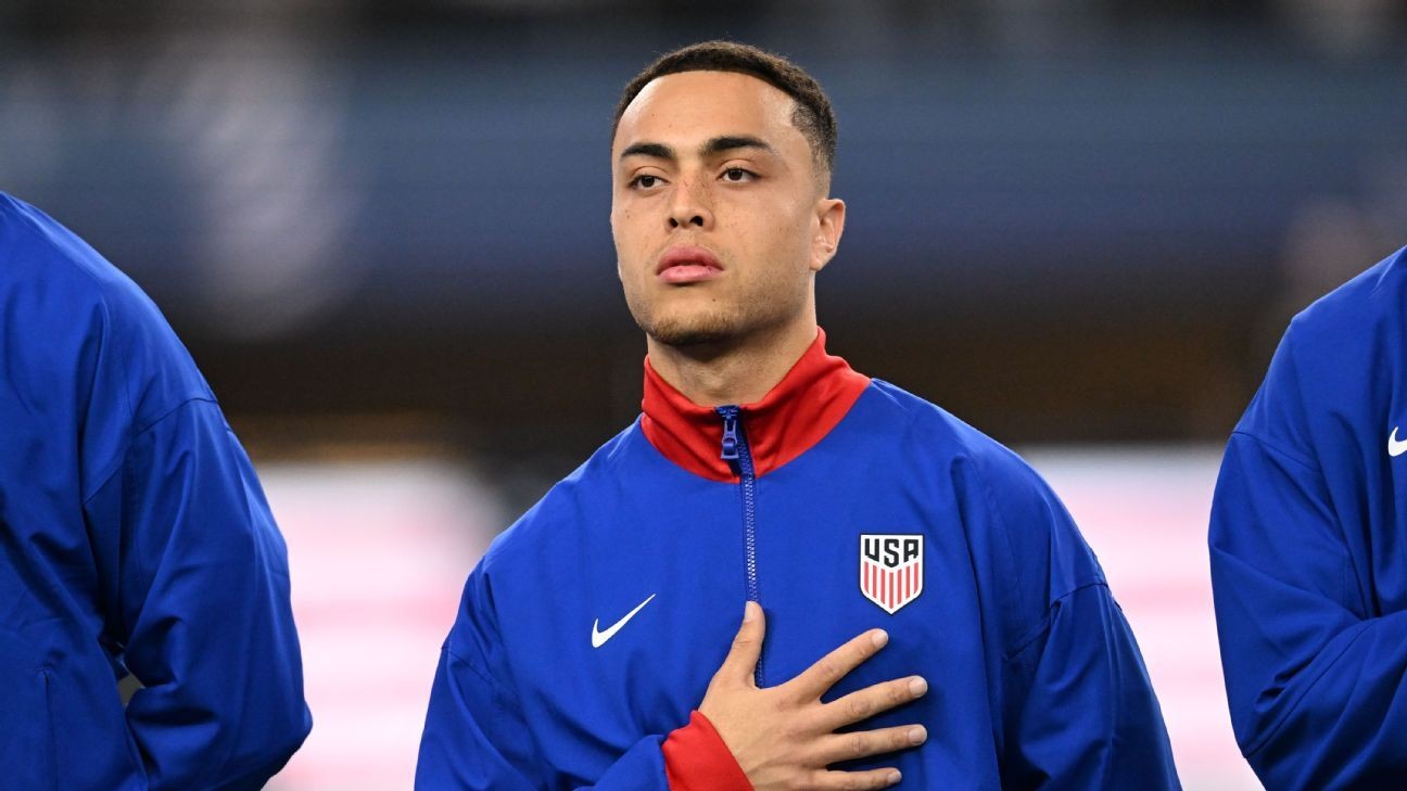 How can the USMNT replace SergiÃ±o Dest at Copa AmÃ©rica?