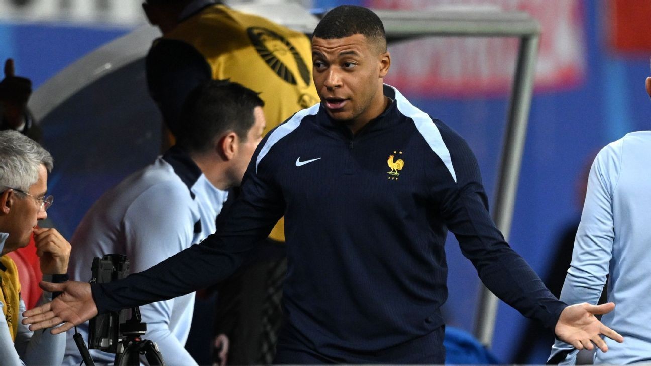 France falter in attack without MbappÃ© in draw