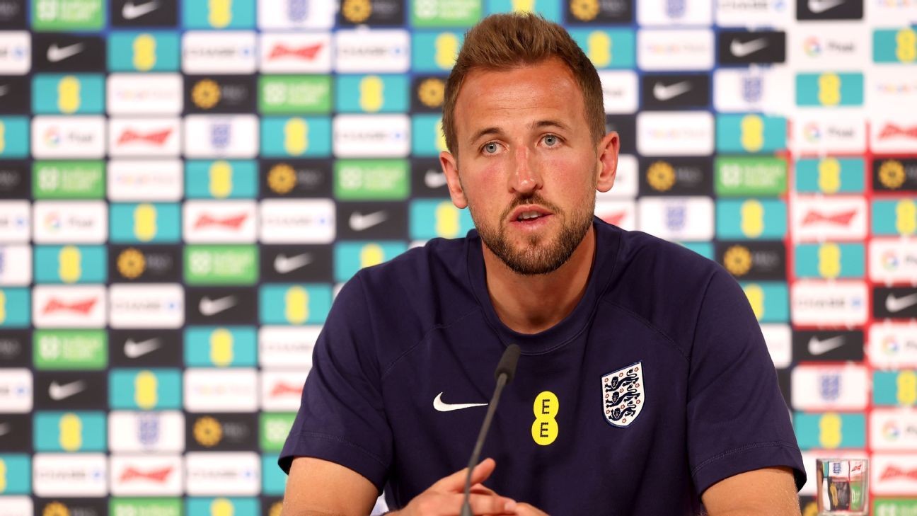 Kane tells Lineker to back England, not criticise