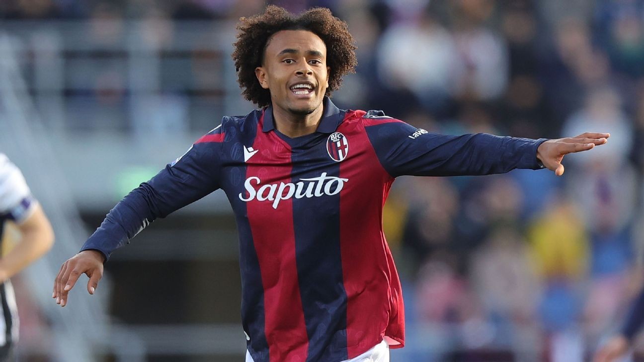 Source: Man United agree deal for striker Zirkzee