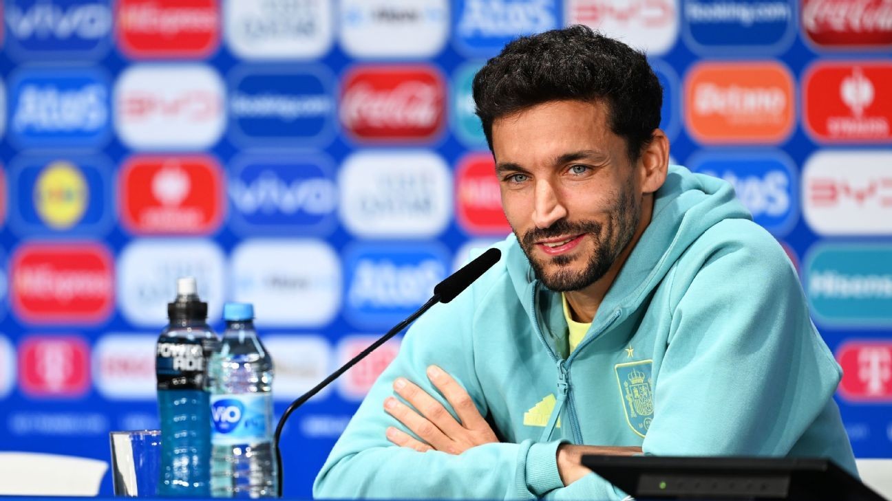 JesÃºs Navas to retire from Spain after Euro final