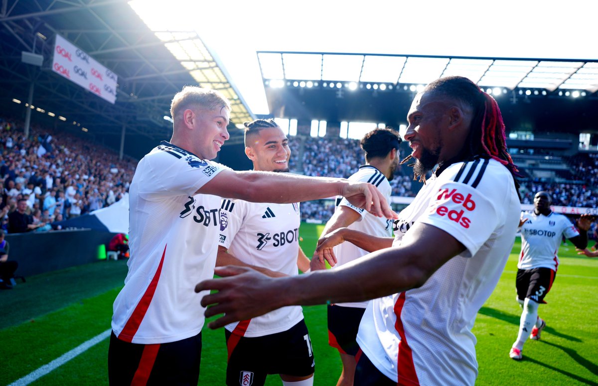 Alex Iwobi assists Fulham to victory over Newcastle