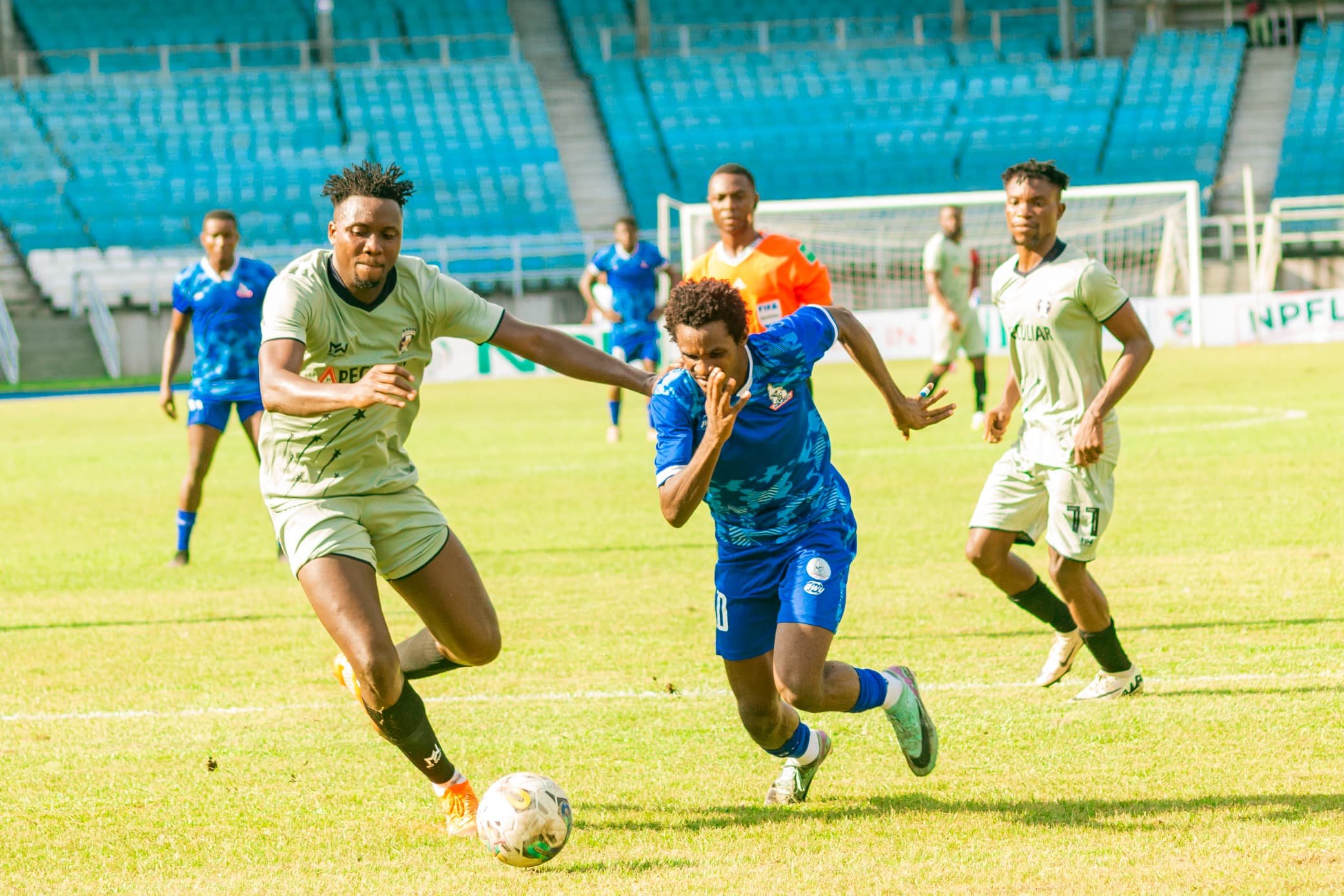 NPFL: Rivers United go beat Shooting to go top