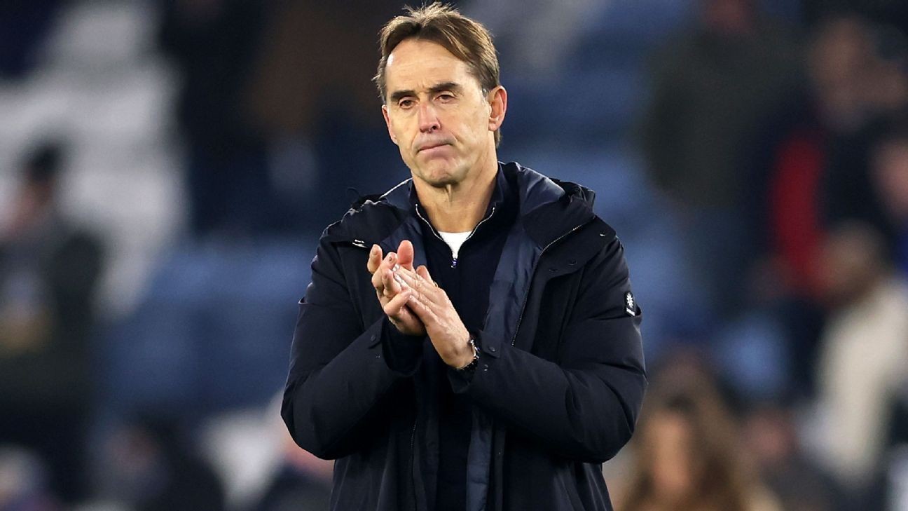 Lopetegui brushes off West Ham 'sacked' chants