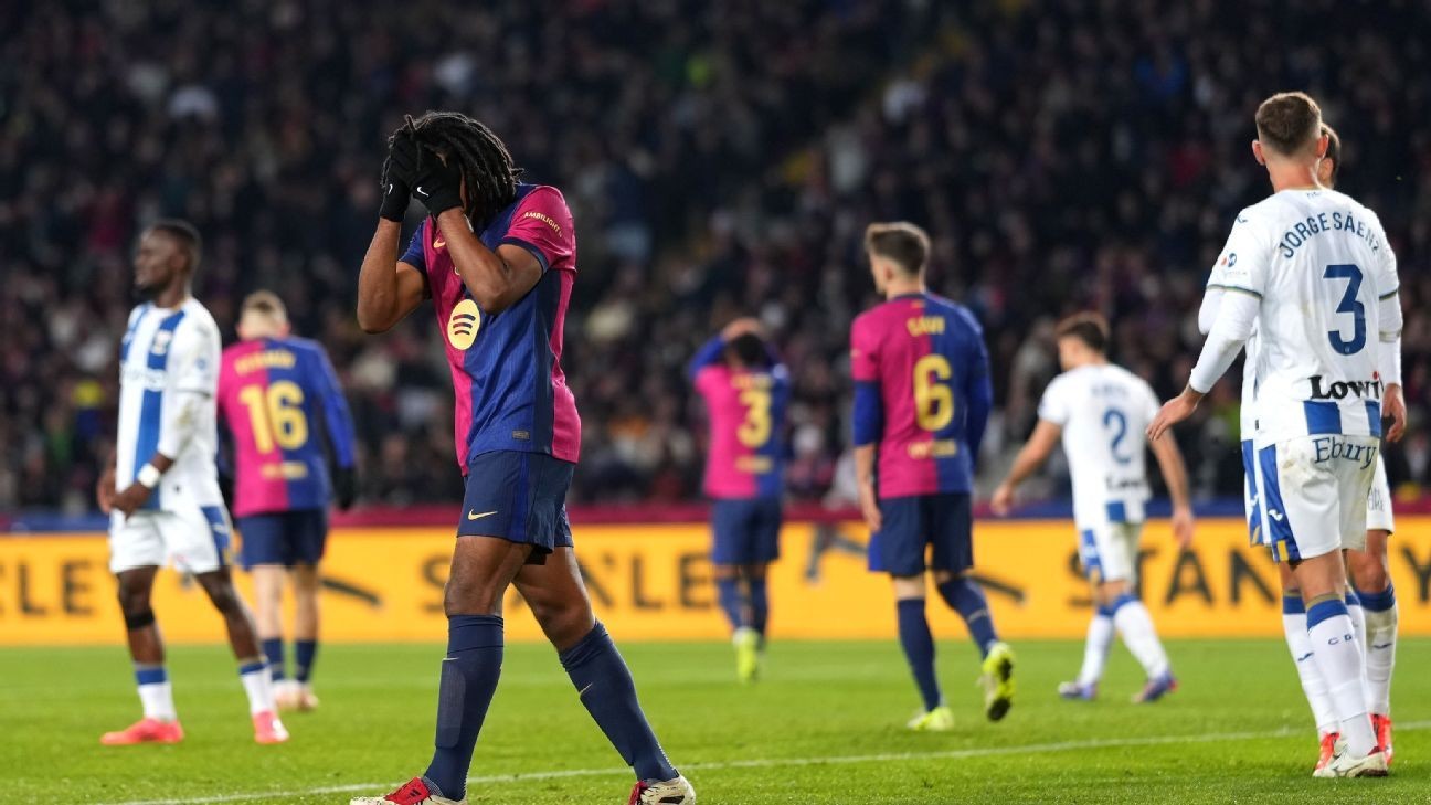 Are Barcelona in crisis after stuttering form in LaLiga?