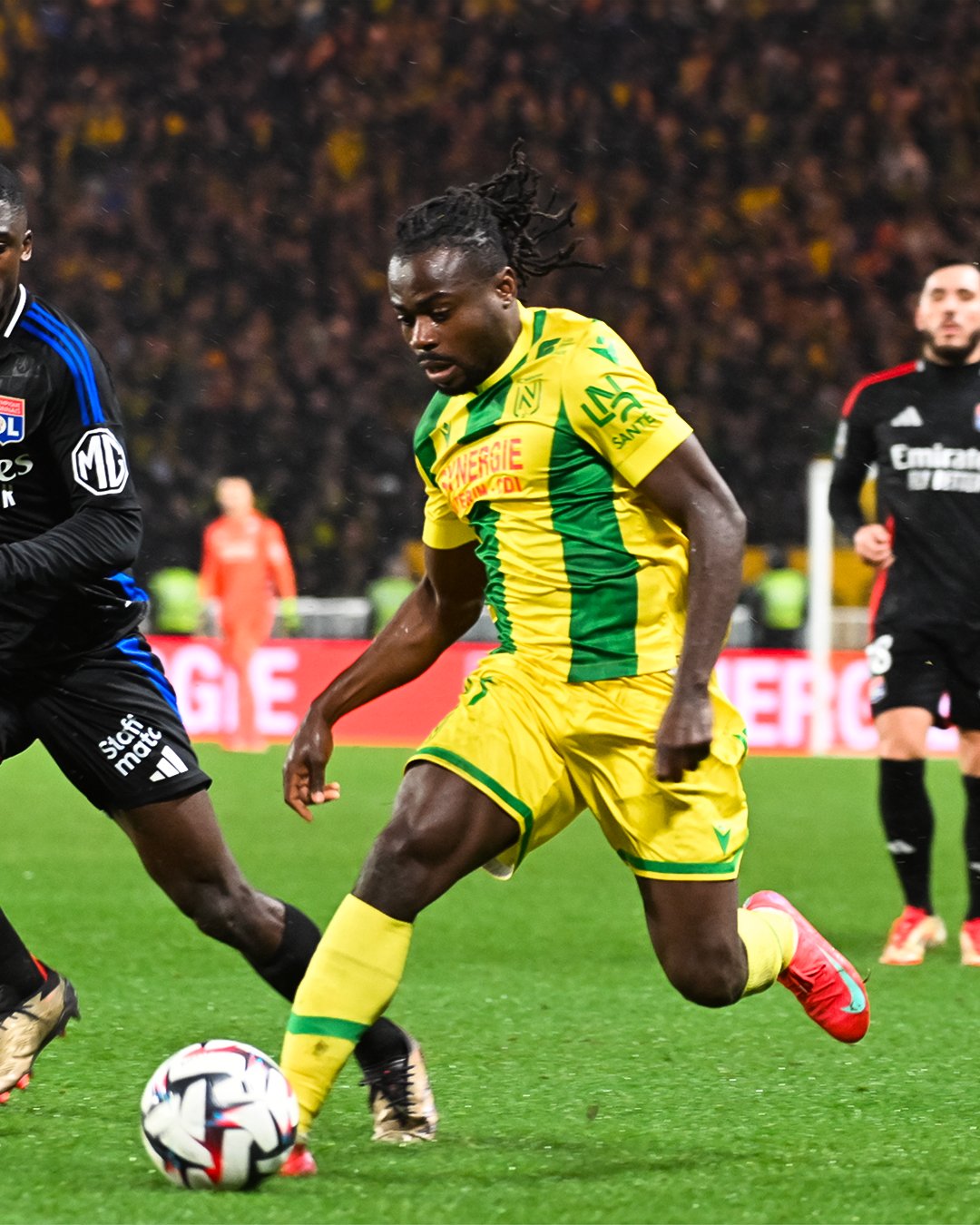 Moses Simon assist Nantes to a point against Lyon