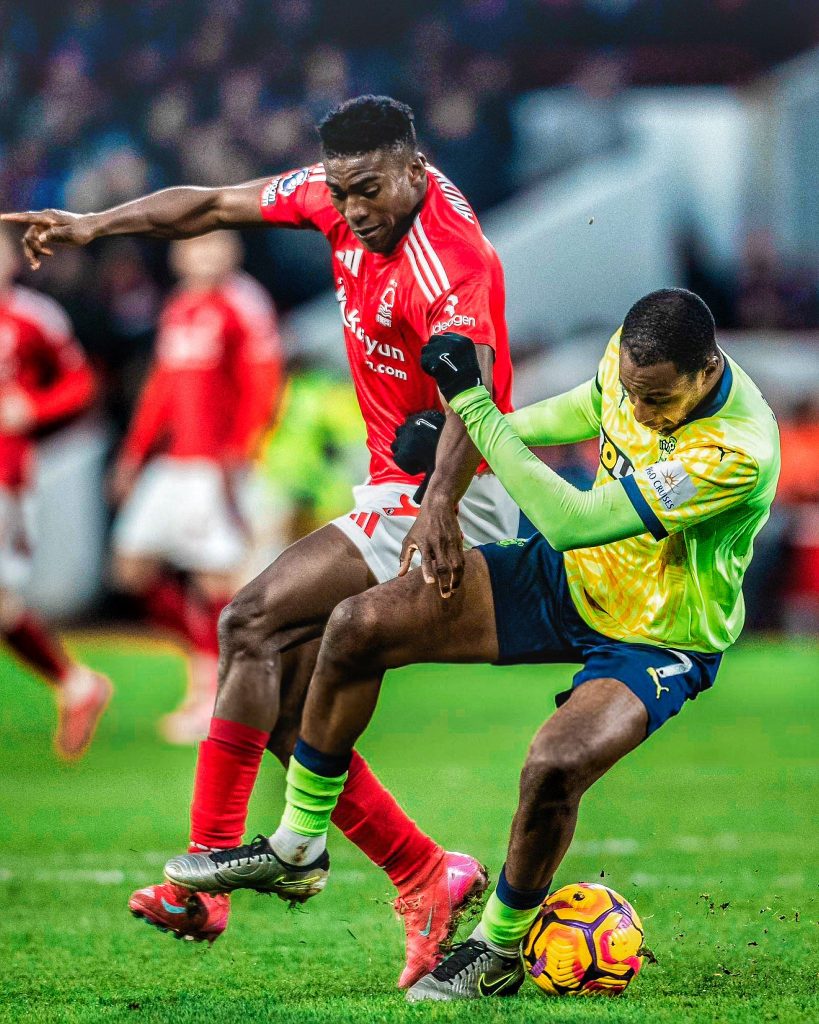 Fit Awoniyi cleared to face Newcastle after head injury