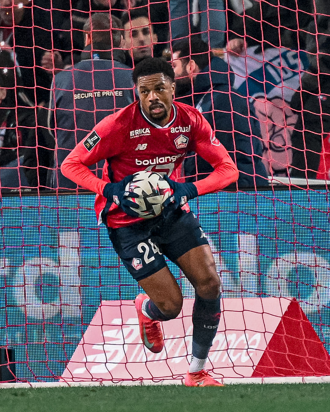 Chuba Akpom's debut goal consoles Lille in loss to Le Harve