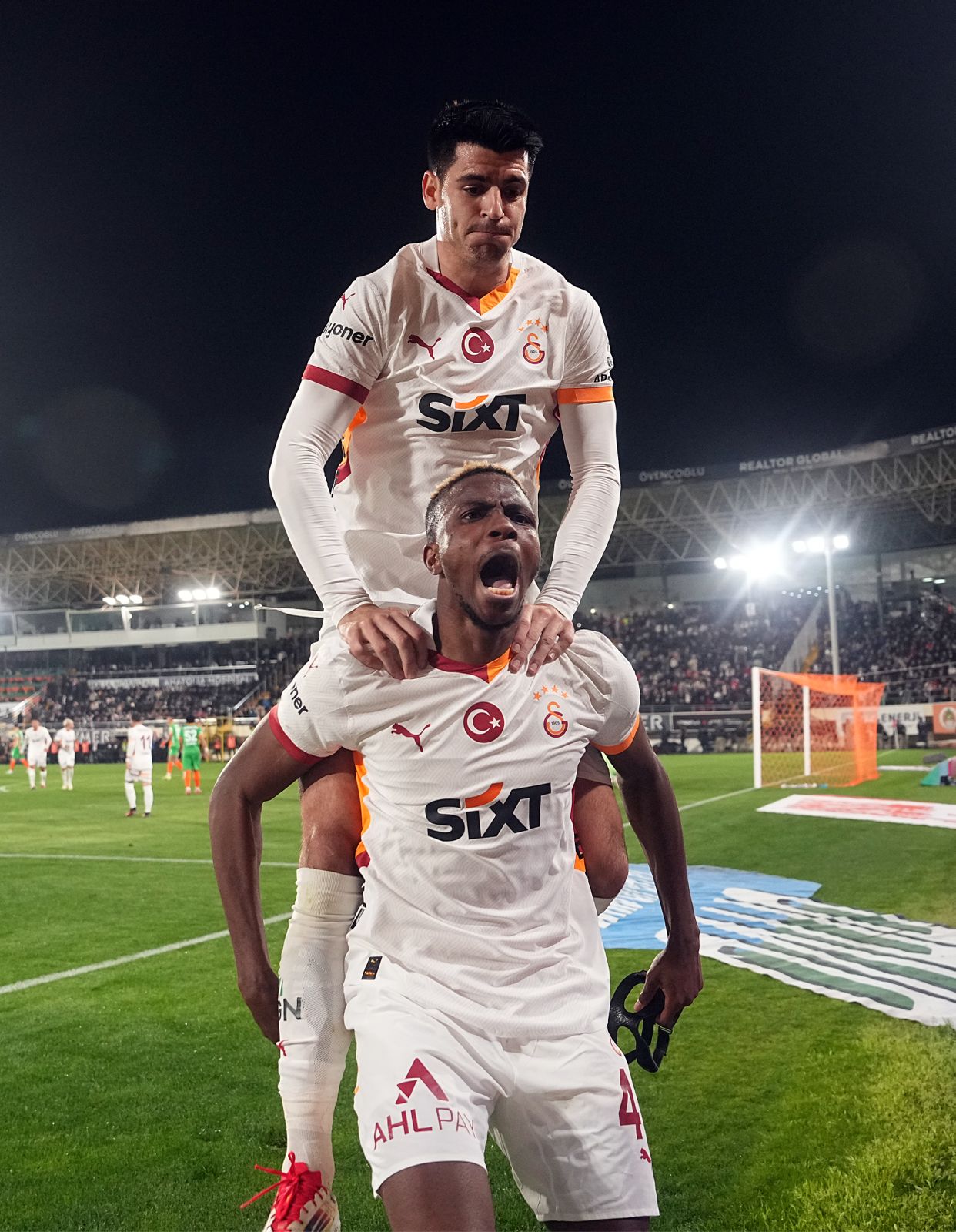 Osimhen ensures comeback win for Galatasaray against Alanyaspor