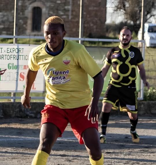 Tragedy Strikes as Emmanuel Okoye Dies After On-Field Collapse