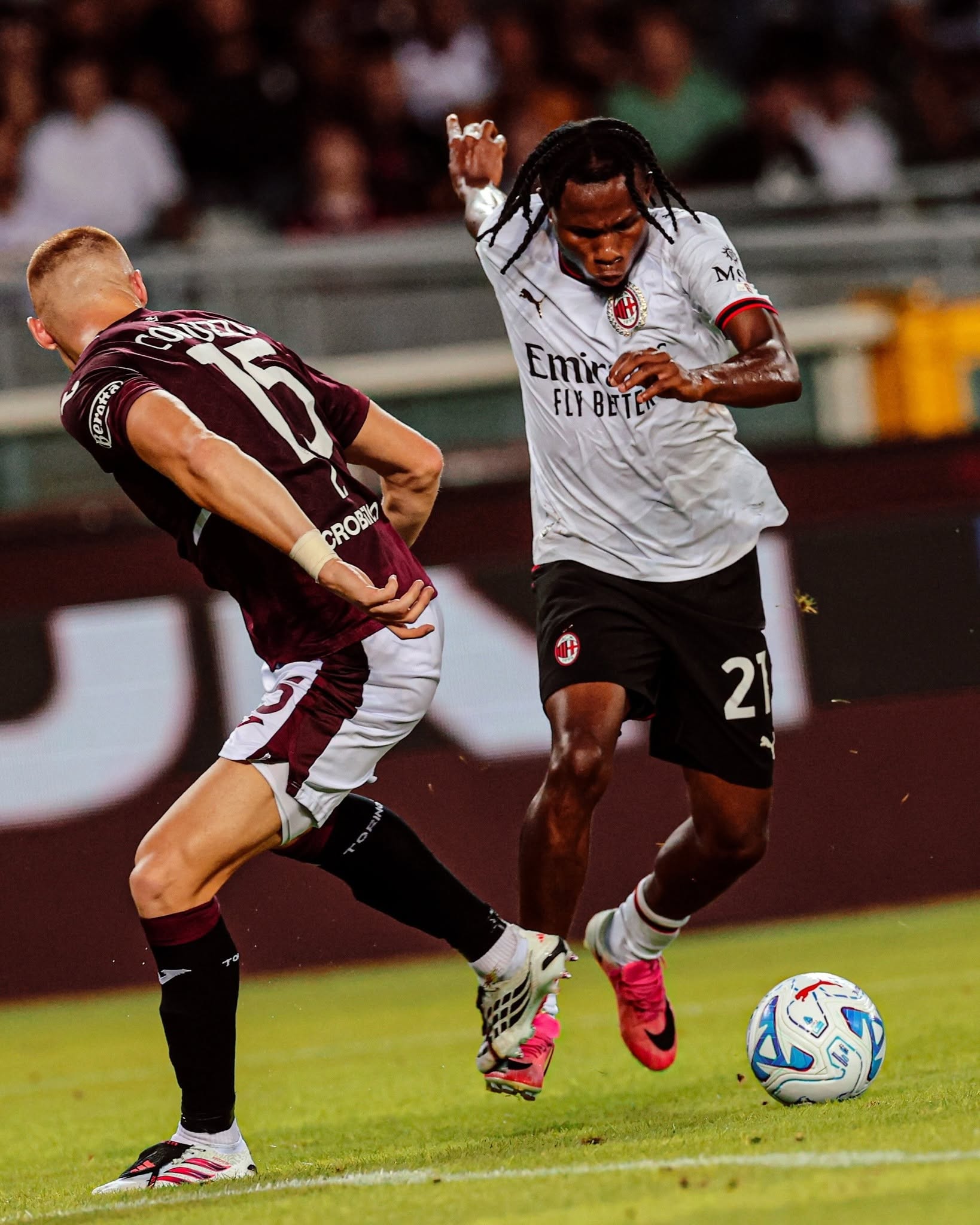 Chukwueze Records Assist as Milan Begin Serie A Campaign with Win