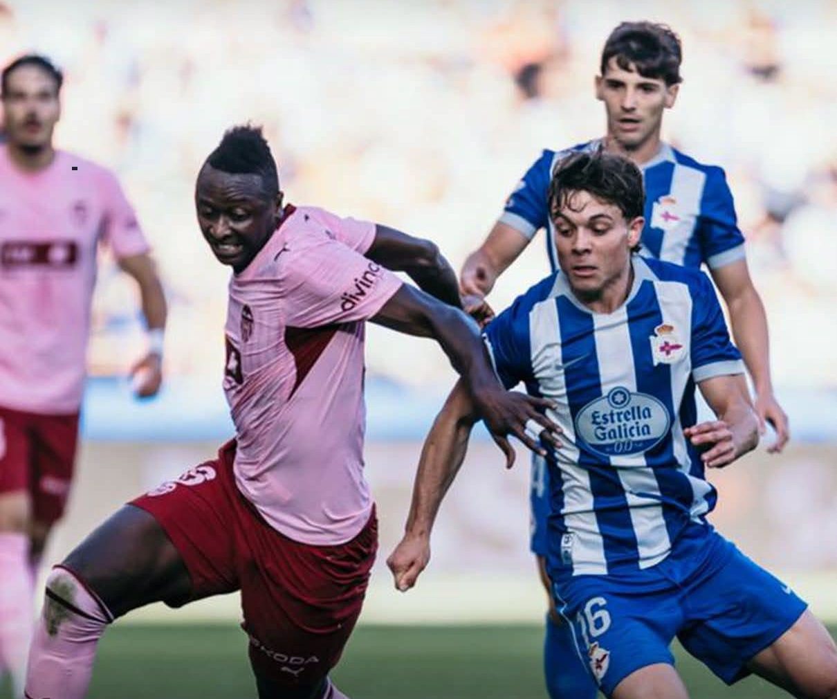 Sadiq Umar Scores as Valencia Fall to Deportivo La Coruna
