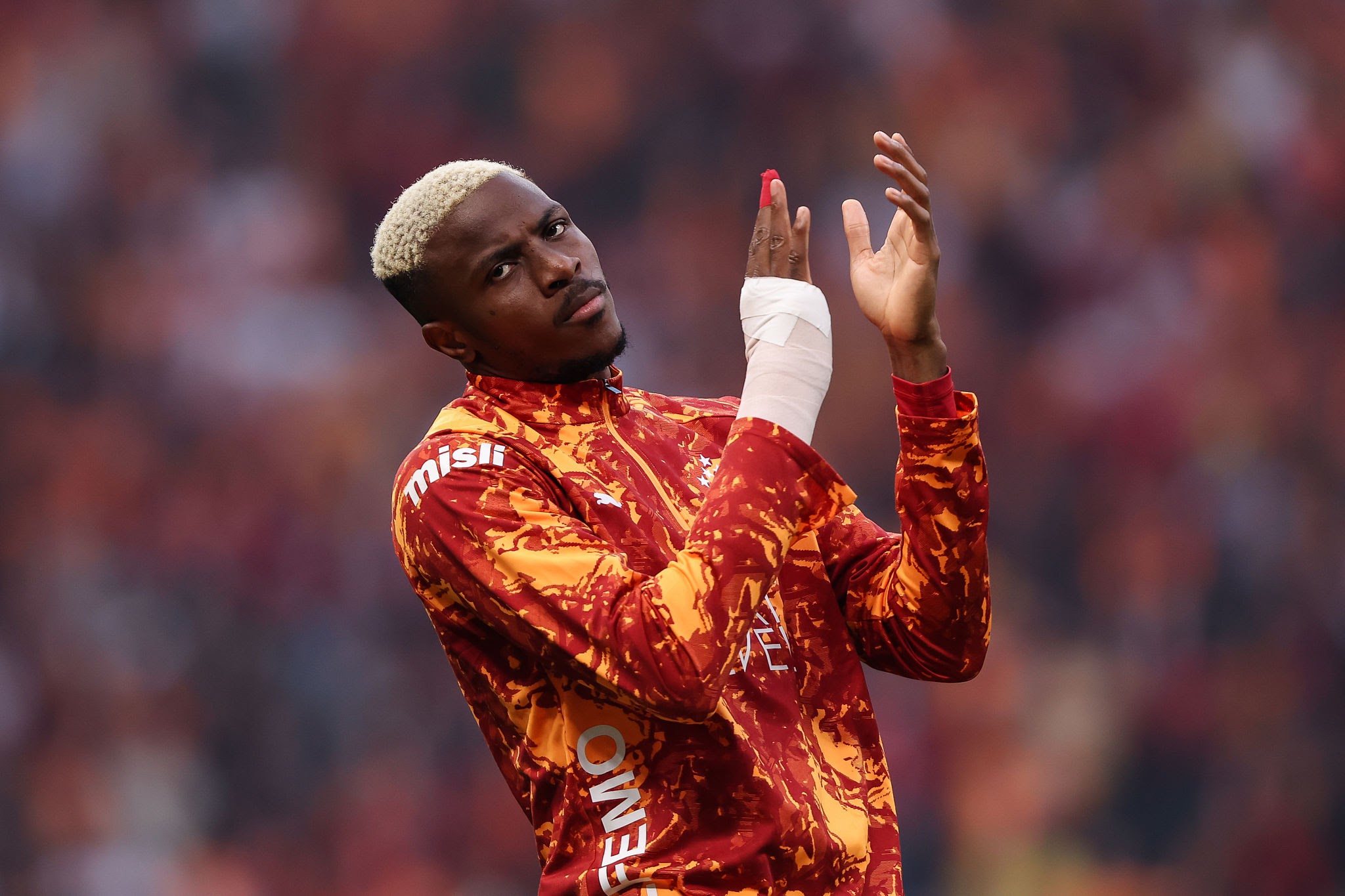 Tottenham intensify pursuit of Osimhen with formal talks imminent