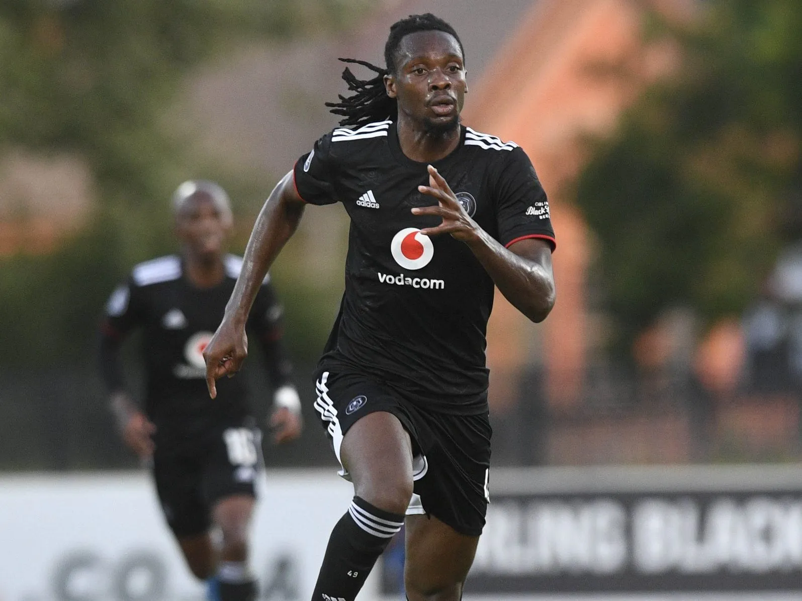 Olisa Ndah Set to Return to Libya on Two-Year Deal