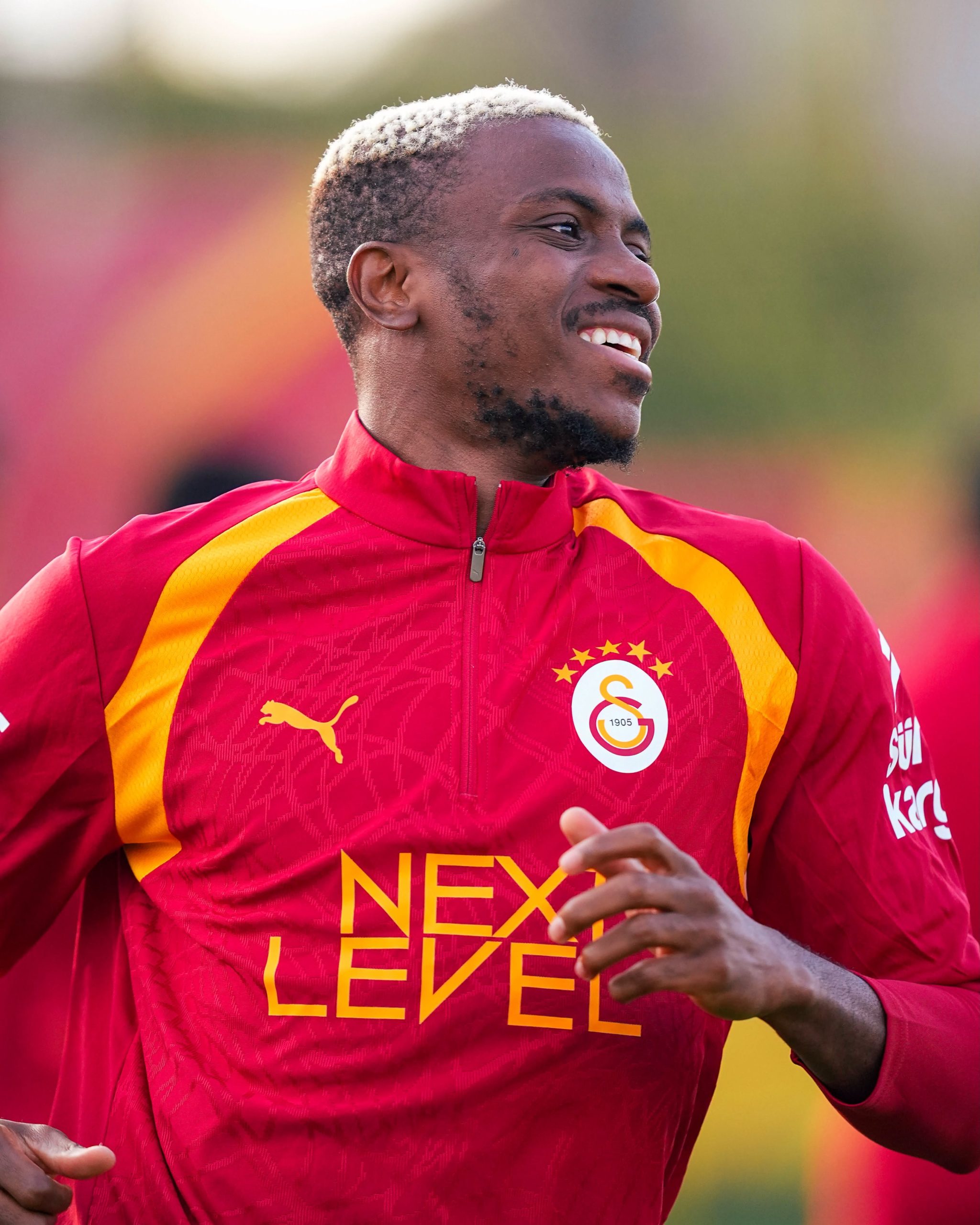 Osimhen Targets Barcelona Clash as Galatasaray Step Up Recovery Efforts