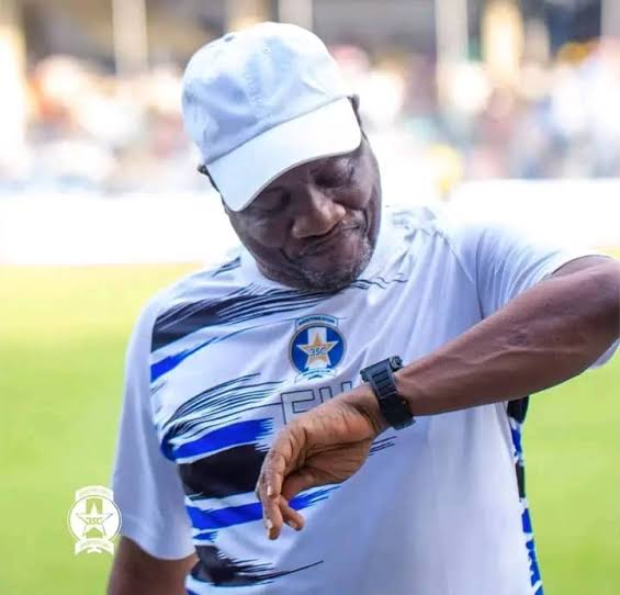 Pressure Mounts on Salisu Yusuf as Shooting Stars Struggle in NPFL